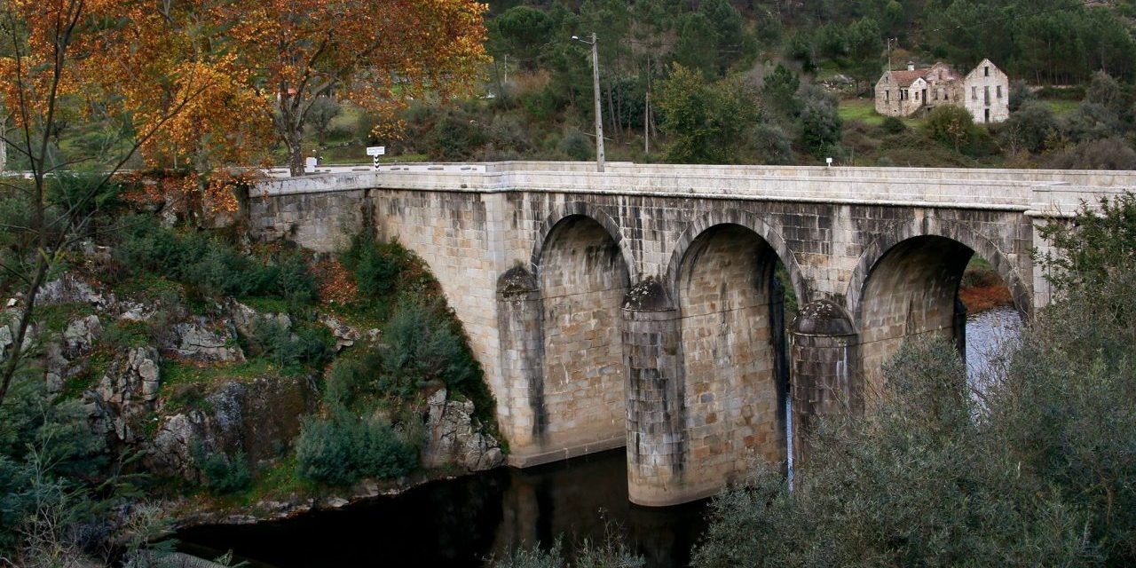 Ponte-sobre-o-Rio-Mondego-Caldas-da-Felgueira