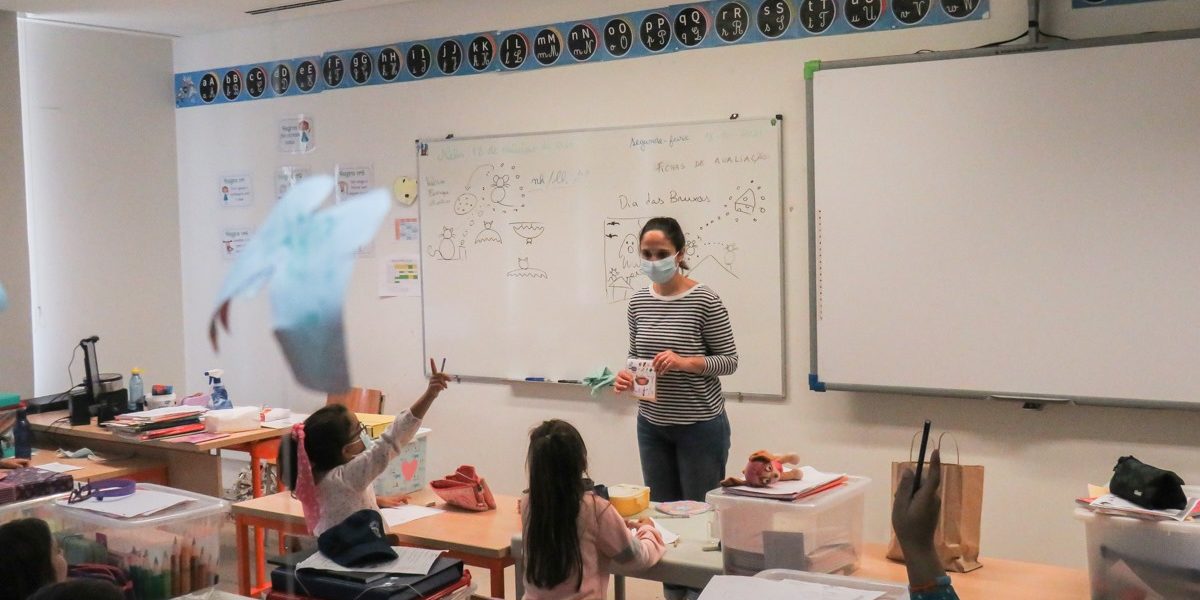 dia-da-alimentacao-nas-escolas-nelas (1)